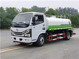 5噸東風多利卡D6灑水車