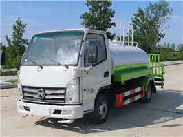 3噸凱馬福運來灑水車